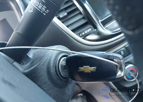 2019 Chevrolet Trax Ls z USA, uszkodzony, nr VIN 3GNCJKSB8KL332253